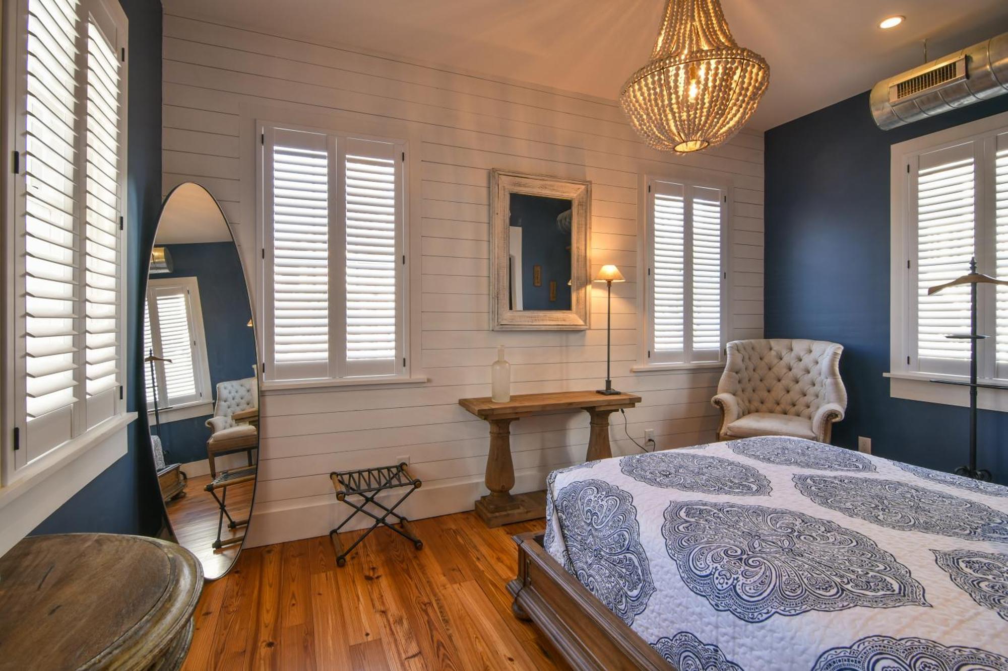 The Charlestonian Aparthotel Bilik gambar